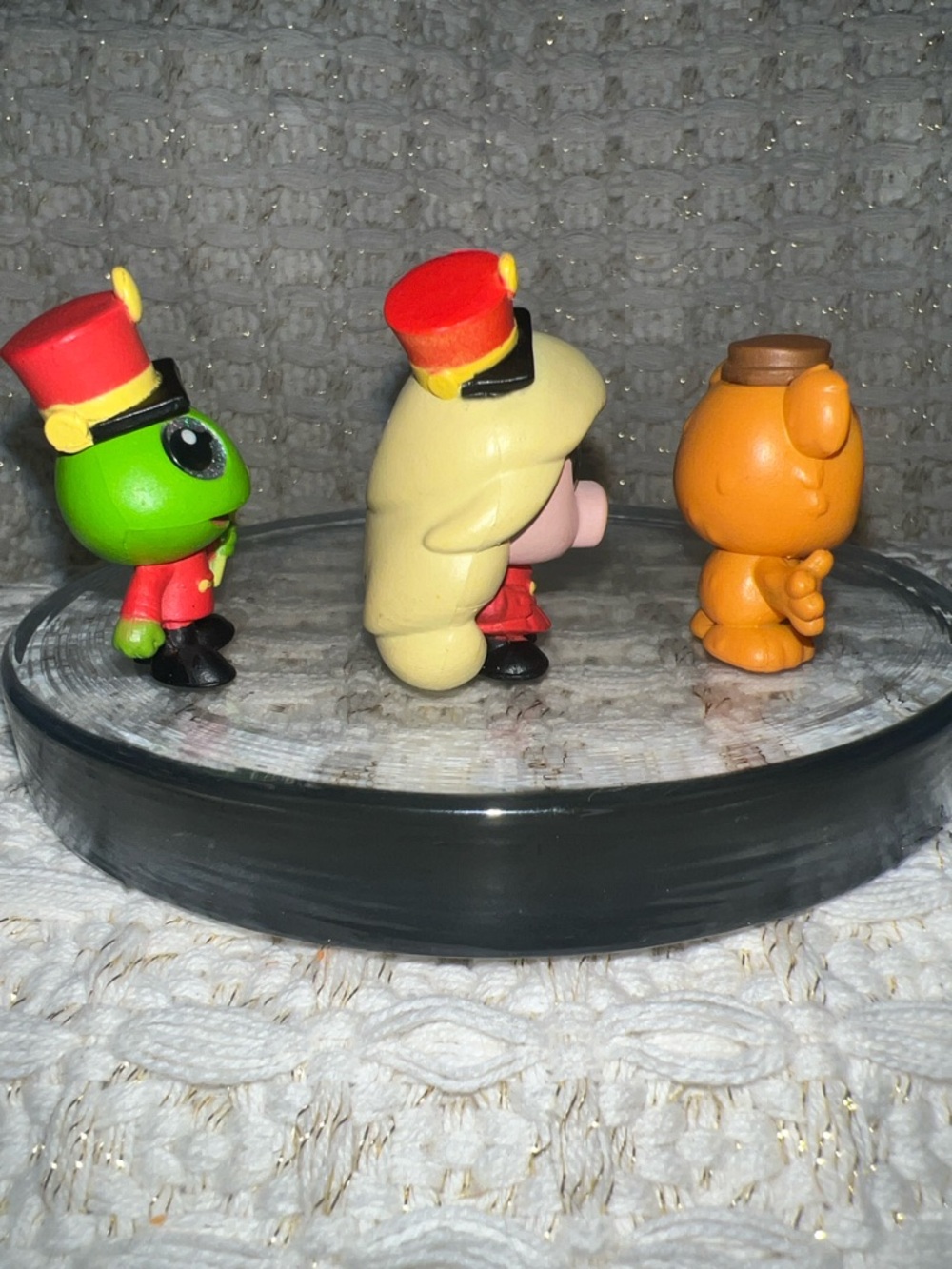 Disney Doorables Muppets Set Miss Piggy Kermit Fozzie - Picture 4 of 5